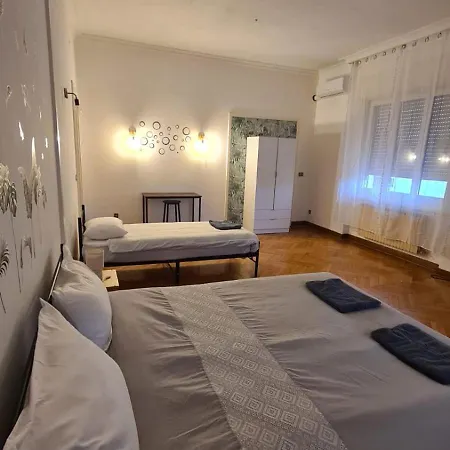 Dock Bay Hostel Lejlighed Trieste